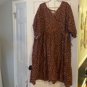 Tradlands floral dress